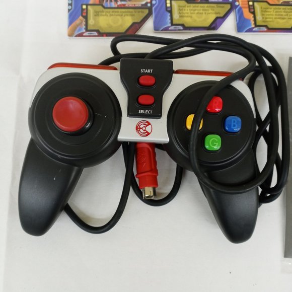 Hyper Scan Video Game Console w Controllers and X-men Game RARE - Picture 2 of 9